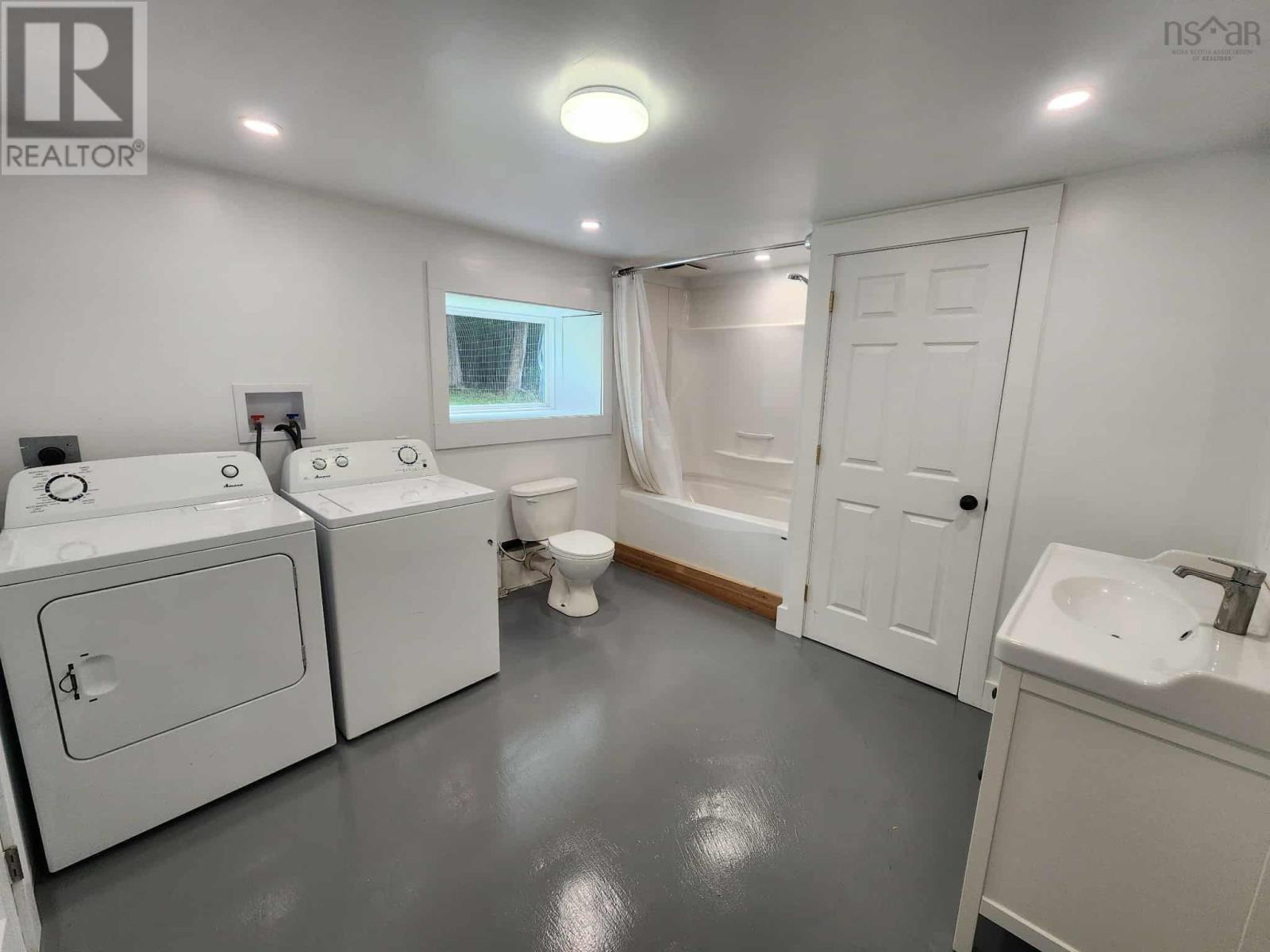 30 Jessie Lane, Pine Grove, Nova Scotia  B0J 1E0 - Photo 38 - 202523024