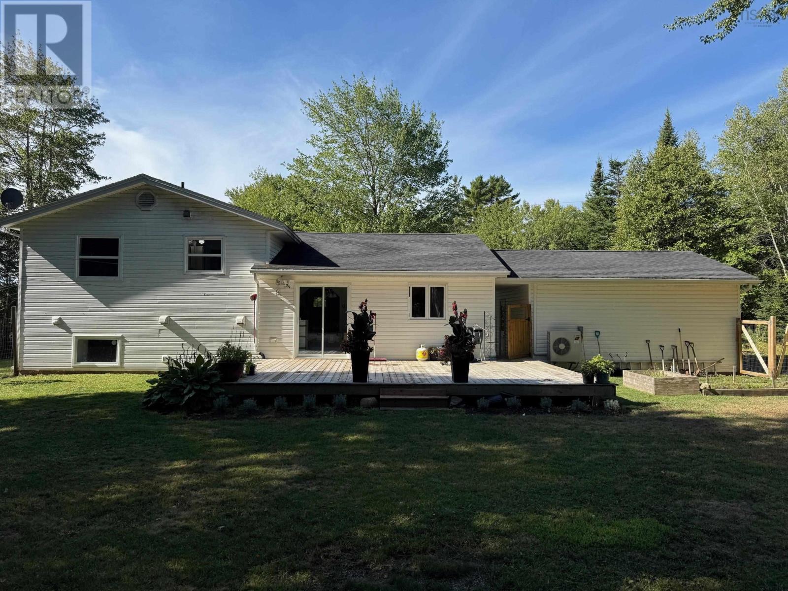30 Jessie Lane, Pine Grove, Nova Scotia  B0J 1E0 - Photo 4 - 202523024