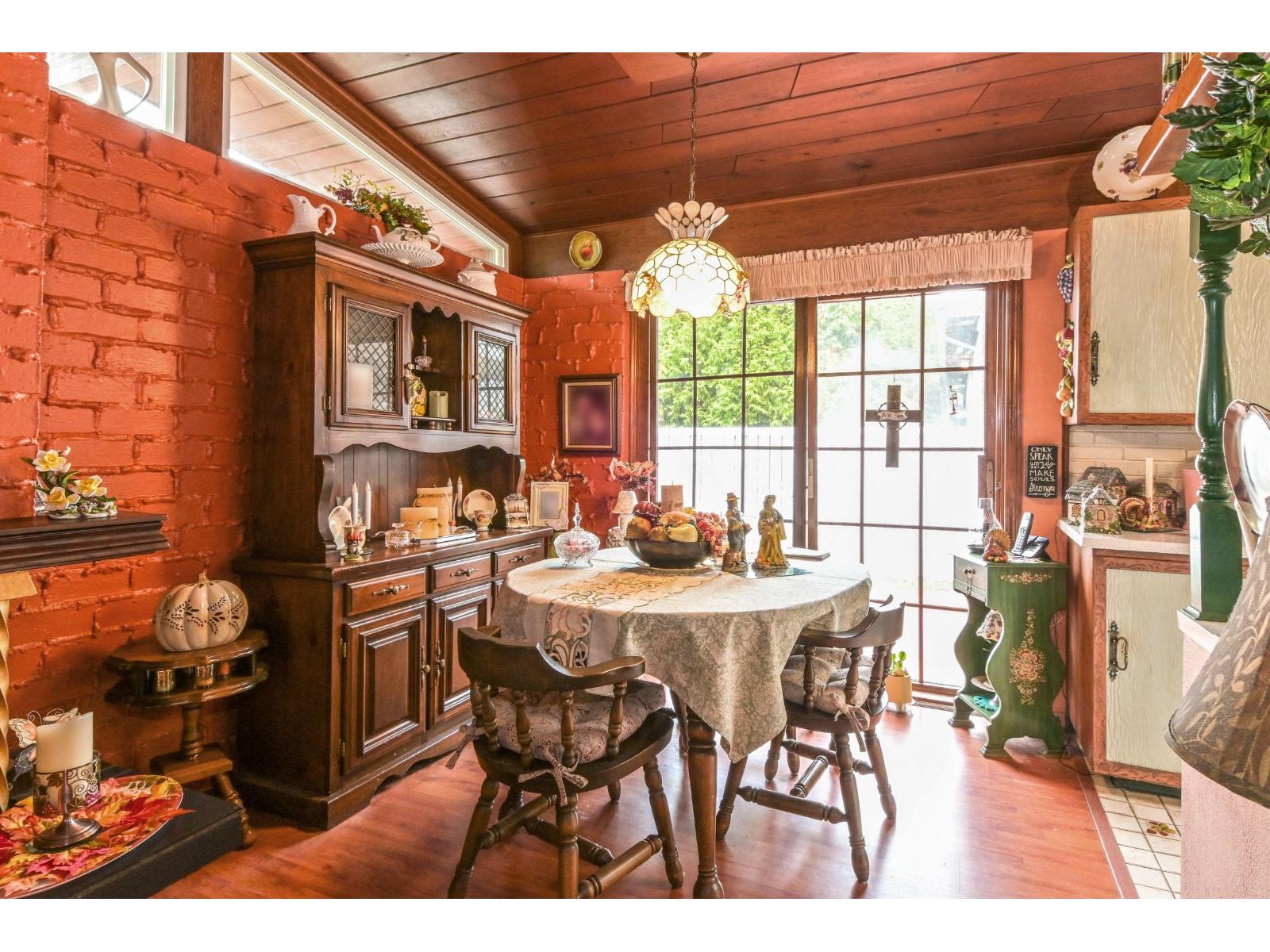 14086 77a Avenue, Surrey, British Columbia  V3W 2X3 - Photo 6 - R3055850