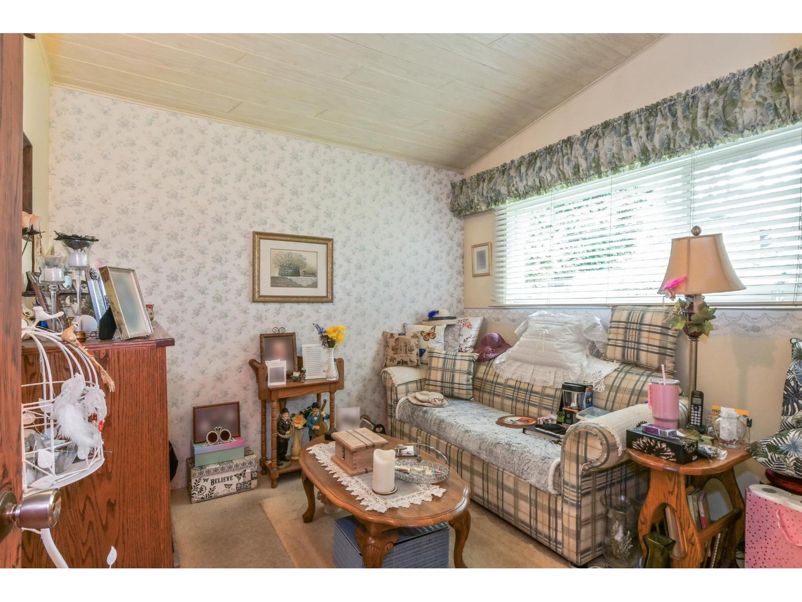 14086 77a Avenue, Surrey, British Columbia  V3W 2X3 - Photo 11 - R3055850