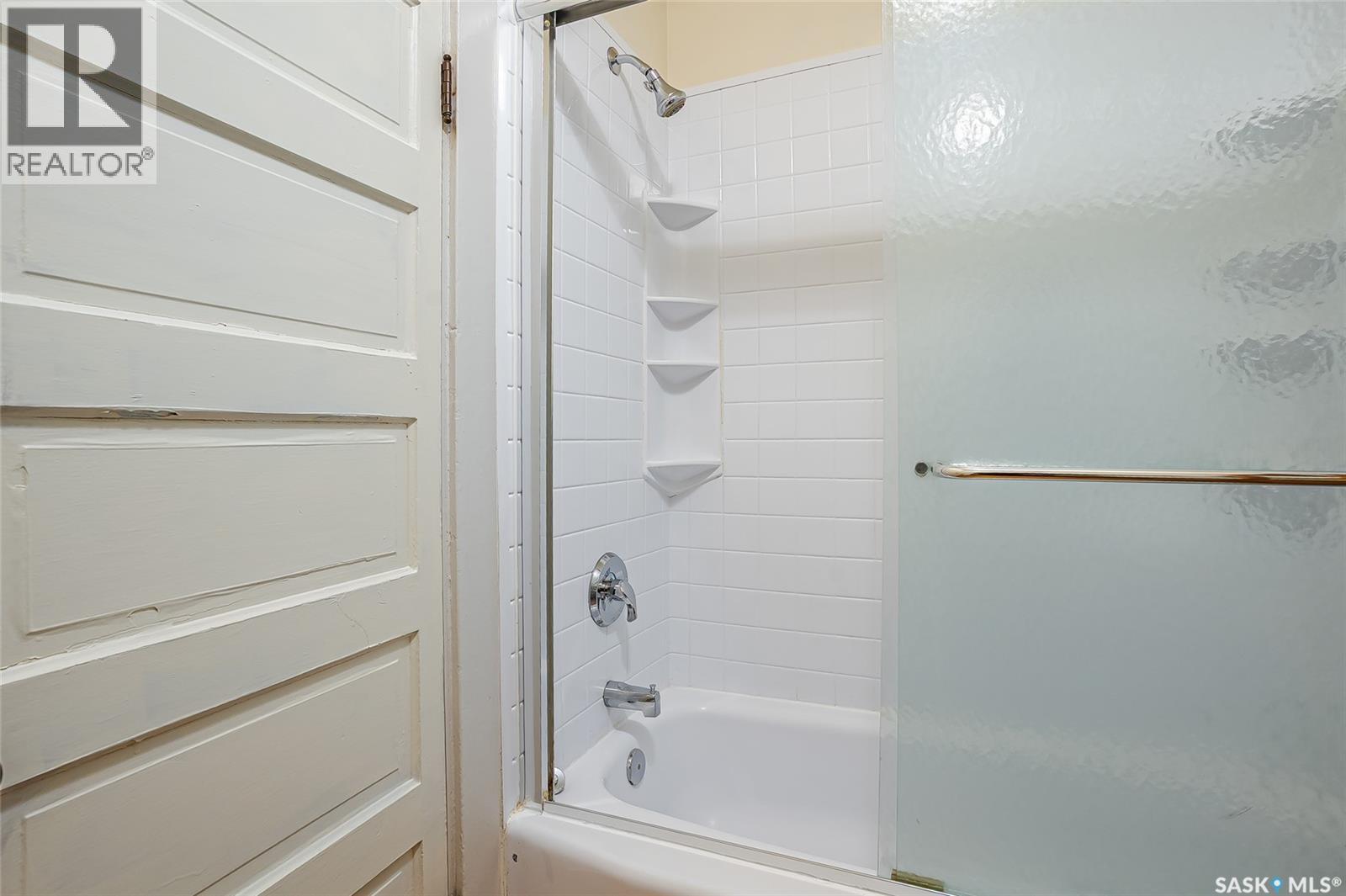 420 6th Street E, Saskatoon, Saskatchewan  S7H 1B8 - Photo 29 - SK020261