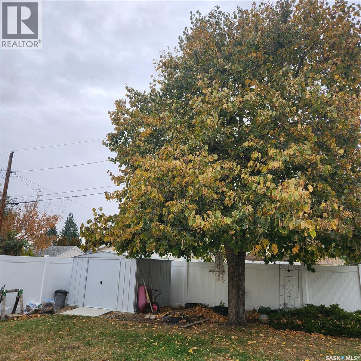 1227 2nd Avenue Nw, Moose Jaw, Saskatchewan  S6H 3R7 - Photo 21 - SK020149