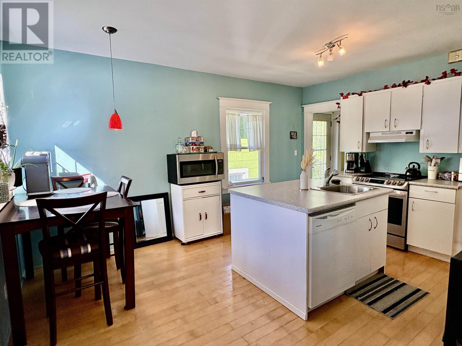 13 Markland Avenue, Brooklyn, Nova Scotia  B0J 1H0 - Photo 3 - 202524544