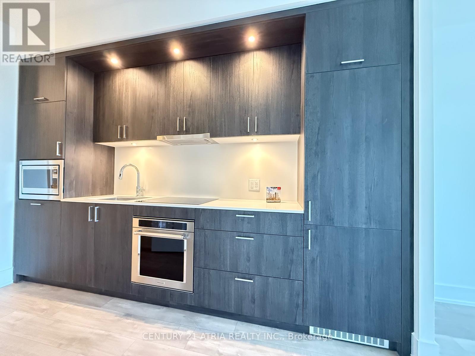 329 - 259 The Kingsway, Toronto, Ontario  M9A 0G2 - Photo 2 - W12449776