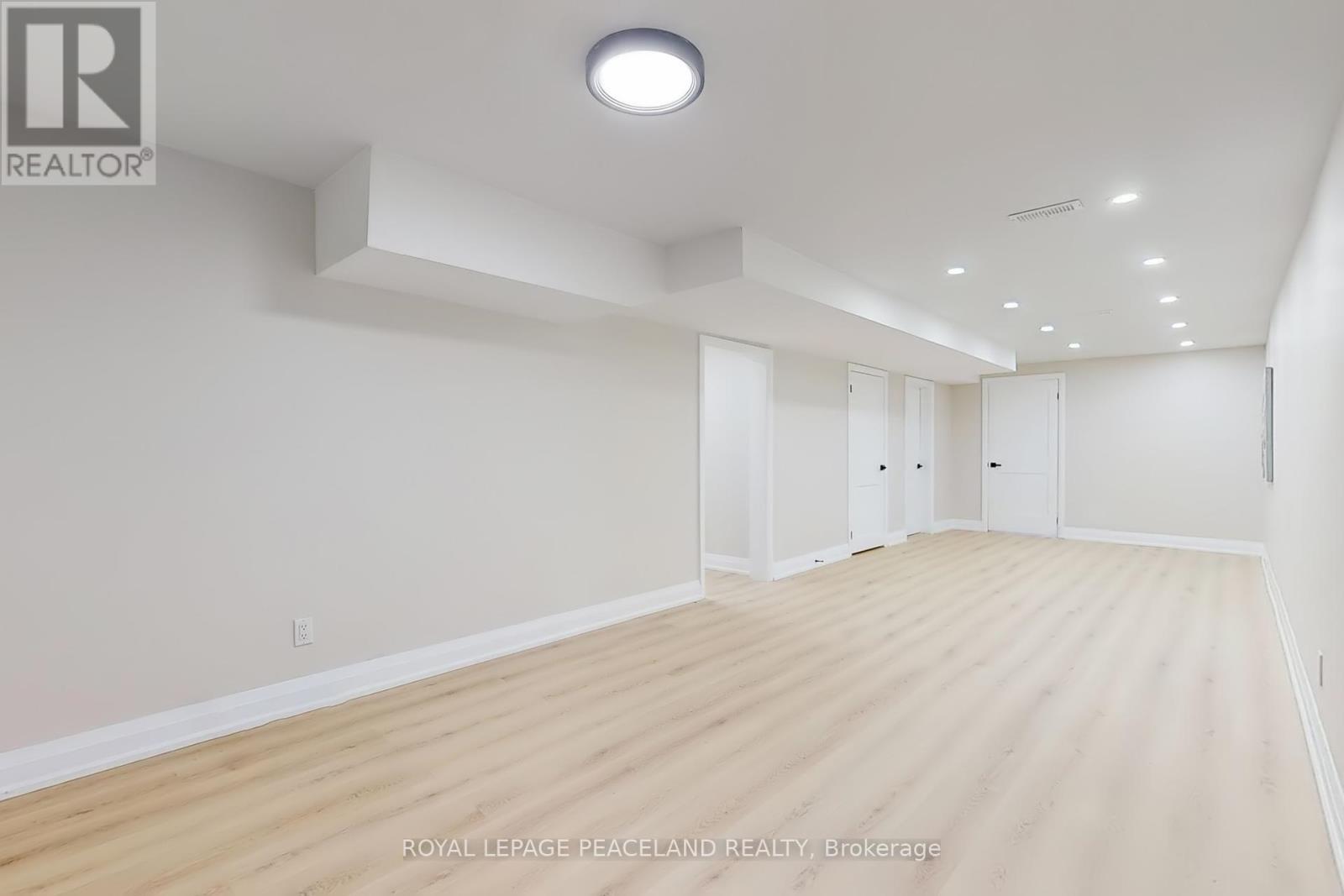 1223 Redbank Crescent, Oakville, Ontario  L6H 1Y4 - Photo 30 - W12449784