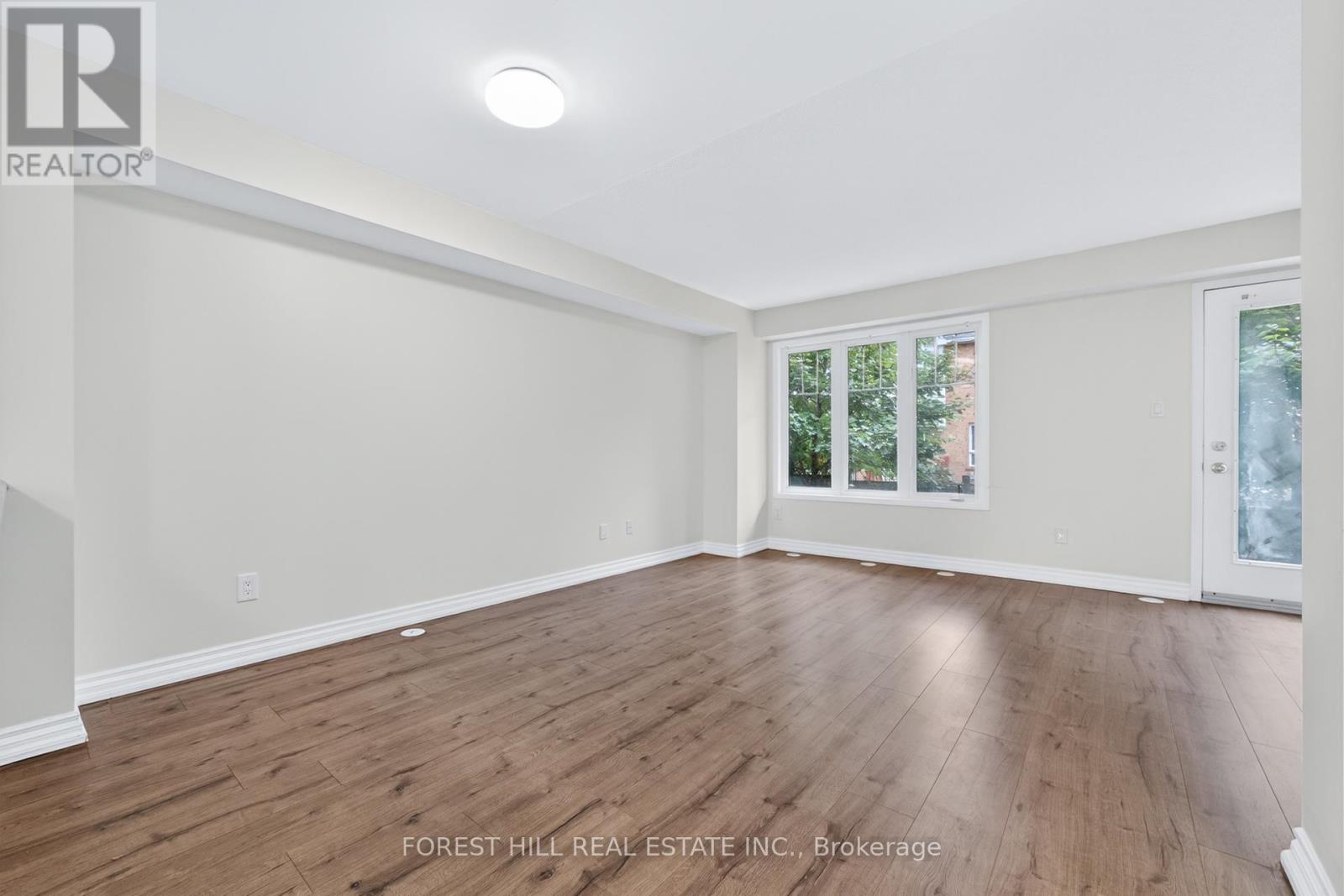 20 - 5050 Intrepid Drive, Mississauga, Ontario  L5M 0E5 - Photo 11 - W12449789