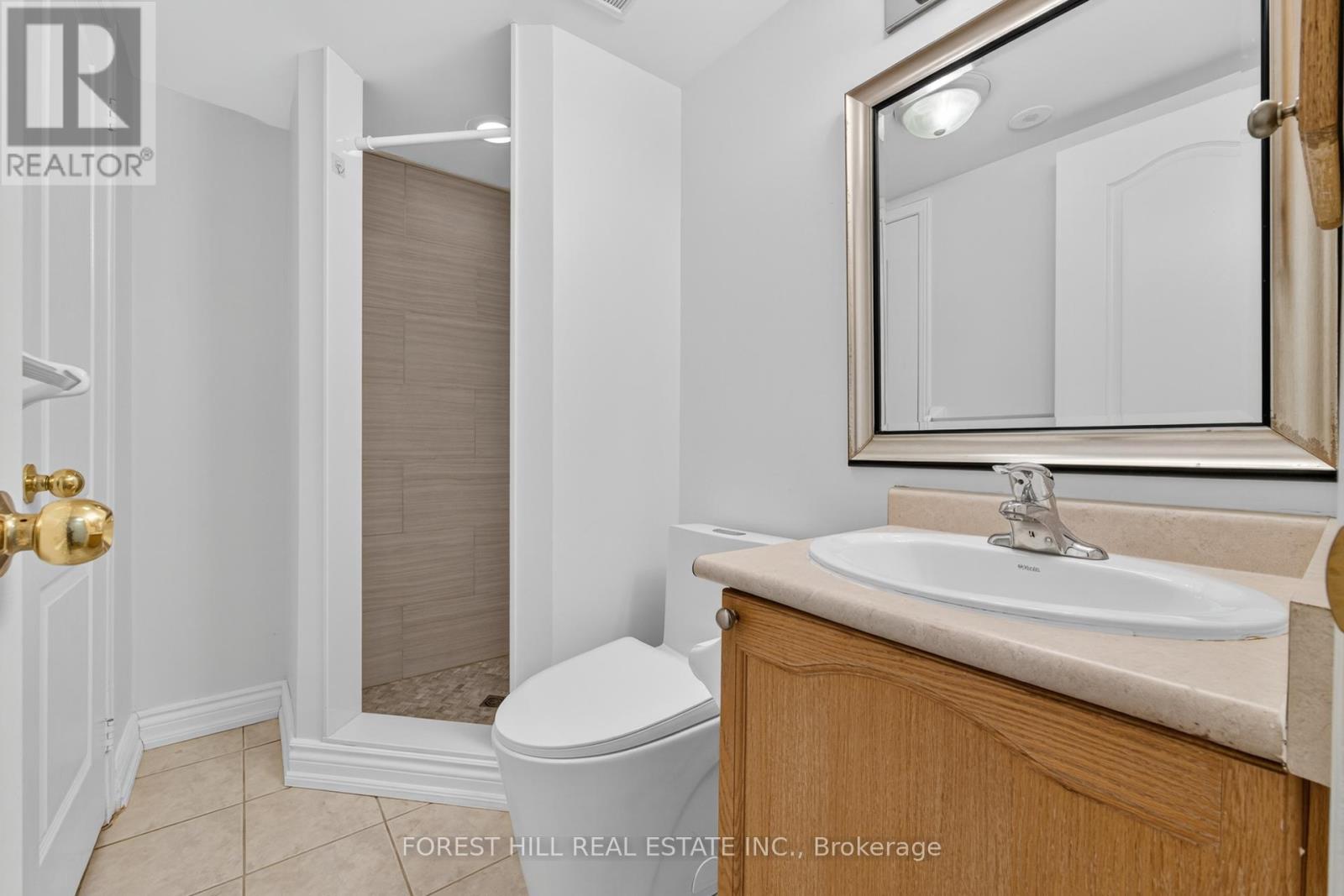 20 - 5050 Intrepid Drive, Mississauga, Ontario  L5M 0E5 - Photo 18 - W12449789