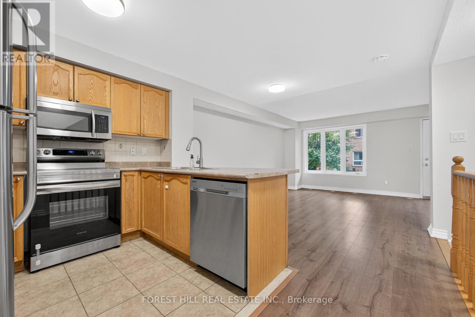 20 - 5050 Intrepid Drive, Mississauga, Ontario  L5M 0E5 - Photo 7 - W12449789