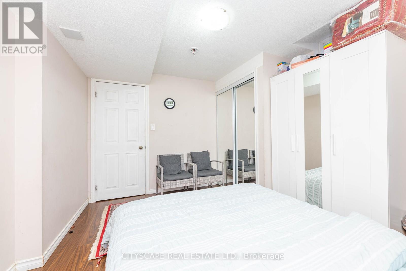 875 Oasis Drive, Mississauga, Ontario  L5V 0C6 - Photo 45 - W12449793