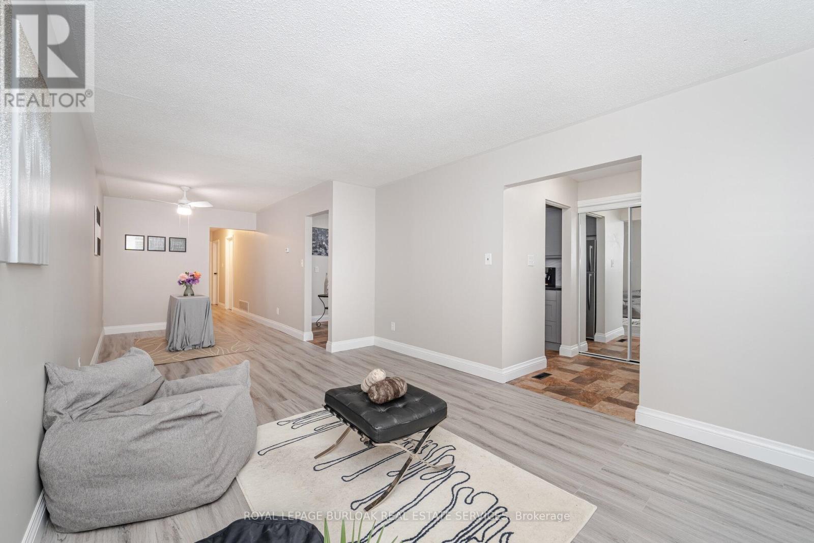 19 Juniper Crescent, Brampton, Ontario  L6S 1J9 - Photo 12 - W12449800