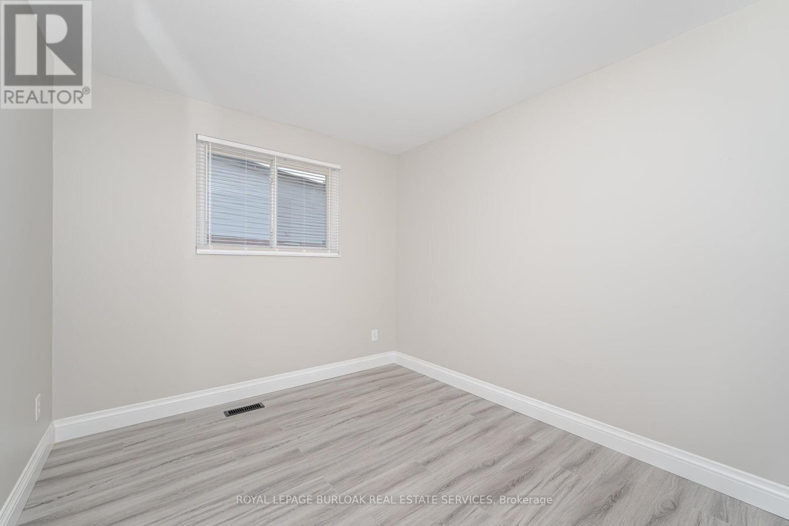 19 Juniper Crescent, Brampton, Ontario  L6S 1J9 - Photo 23 - W12449800