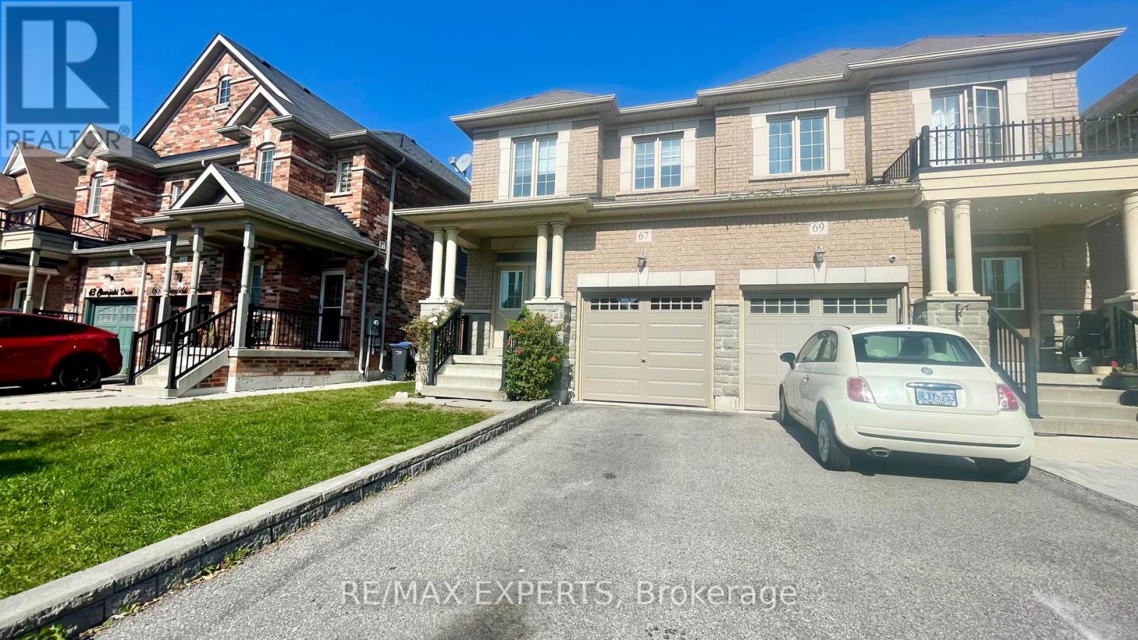 67 Clearfield Drive, Brampton, Ontario  L6P 3J4 - Photo 2 - W12449846