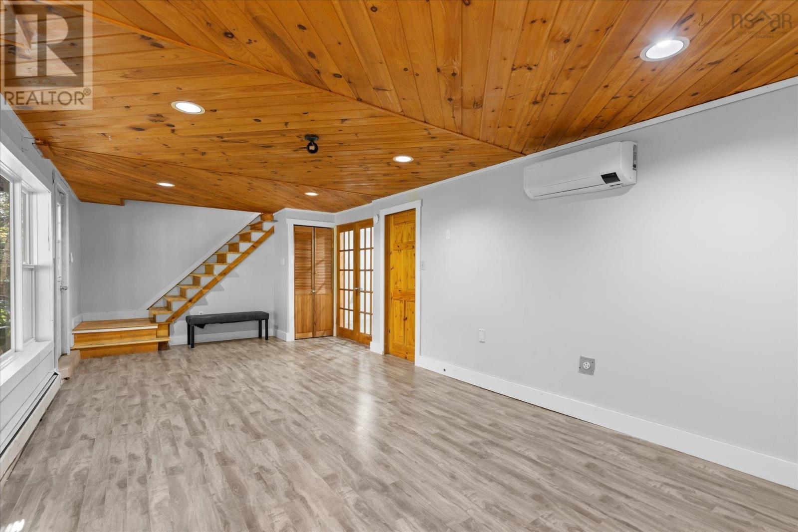 115 Parkdale Avenue, Bridgewater, Nova Scotia  B4V 1L8 - Photo 38 - 202525334