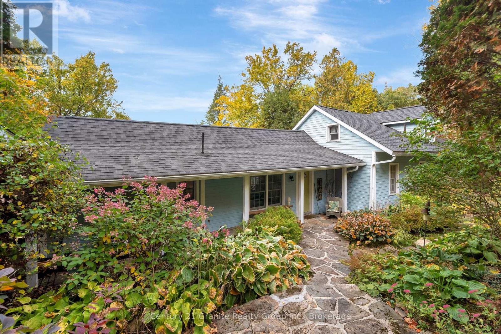 1050 Whiskey Jack Lane, Algonquin Highlands, Ontario  K0M 1S0 - Photo 9 - X12449083