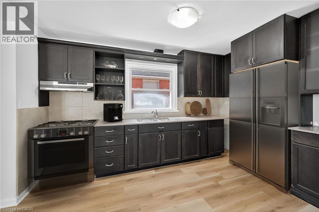 314 East 16th Street, Hamilton, Ontario  L9A 4J9 - Photo 13 - 40777046