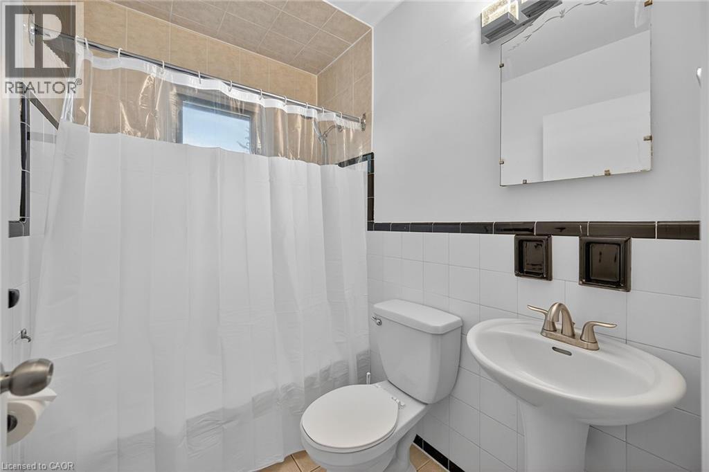 314 East 16th Street, Hamilton, Ontario  L9A 4J9 - Photo 20 - 40777046