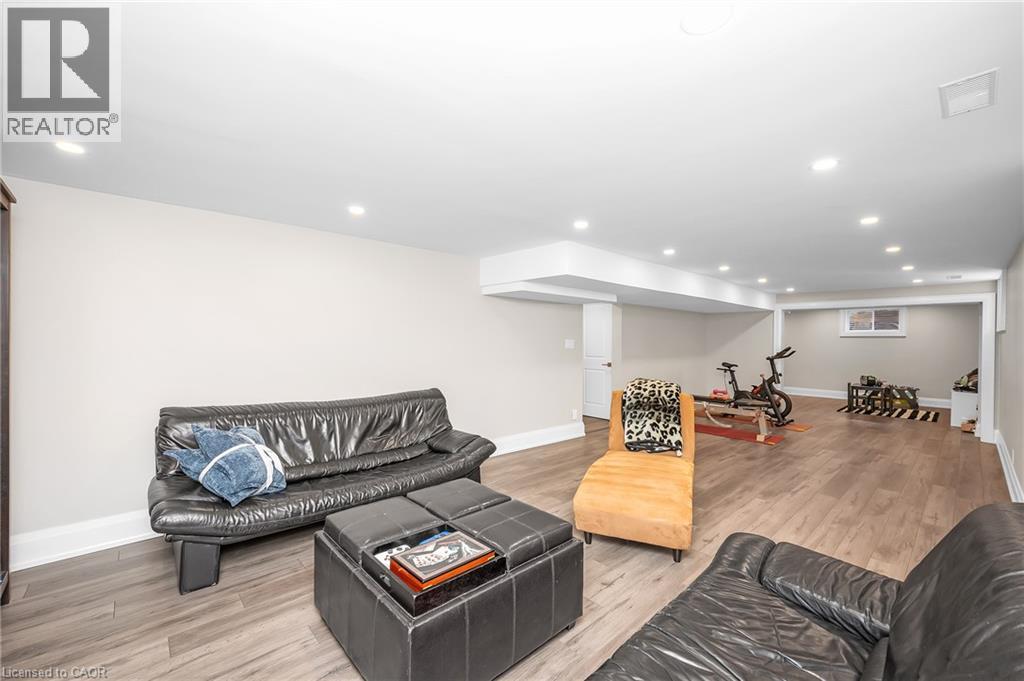 3294 Douglas Street, Burlington, Ontario  L7N 1G9 - Photo 26 - 40776130
