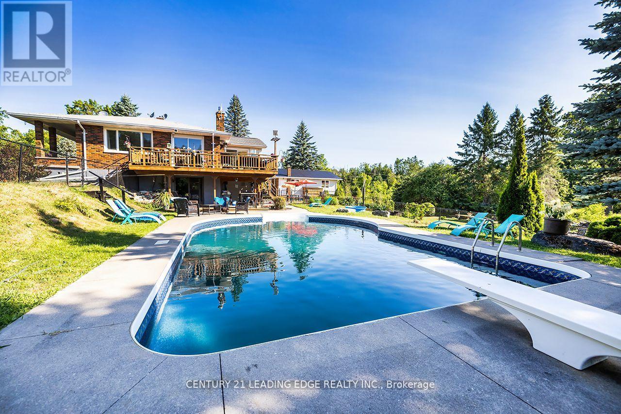 529 Sawmill Road, Douro-Dummer, Ontario  K0L 2H0 - Photo 11 - X12449781