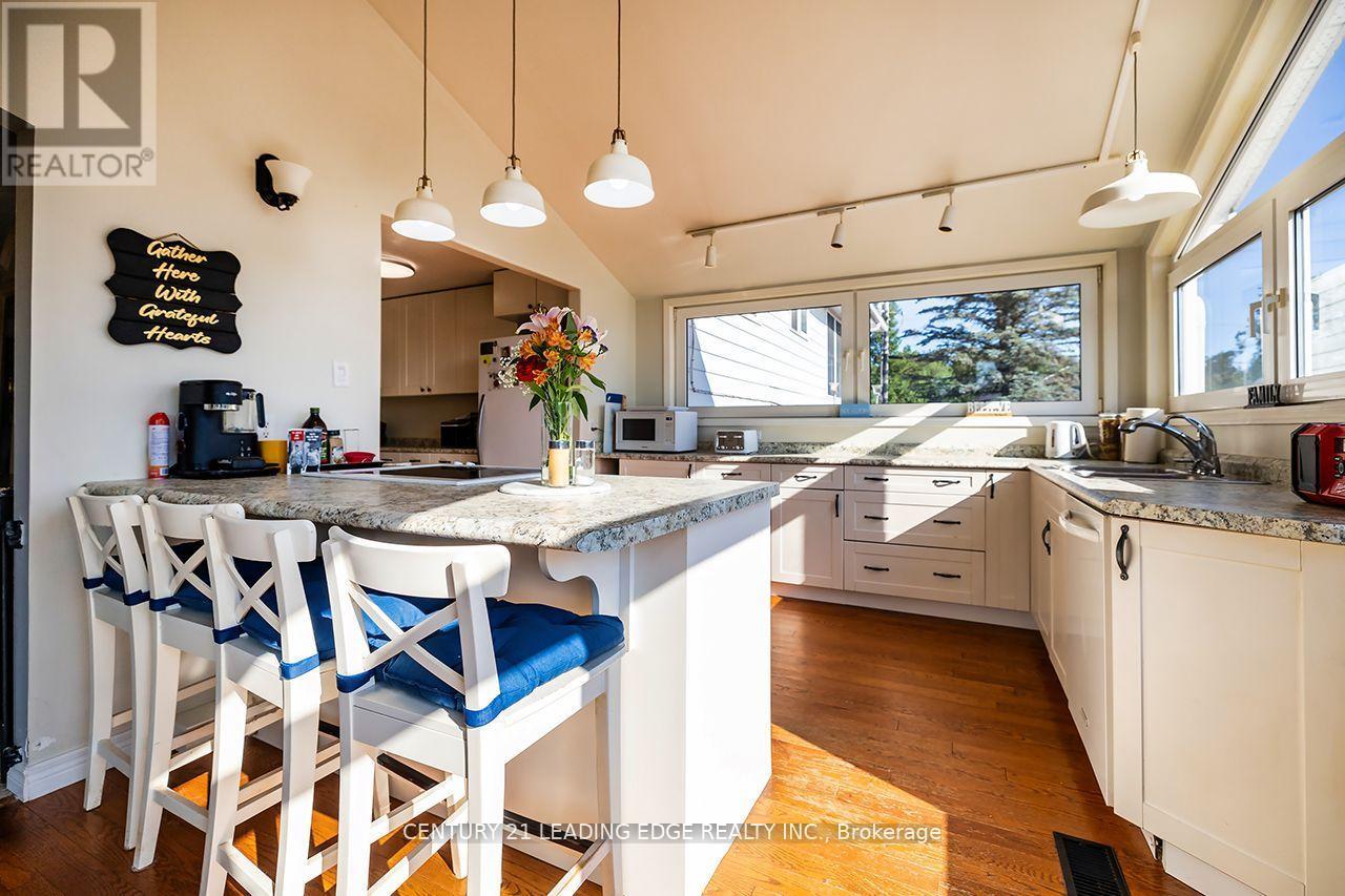 529 Sawmill Road, Douro-Dummer, Ontario  K0L 2H0 - Photo 20 - X12449781