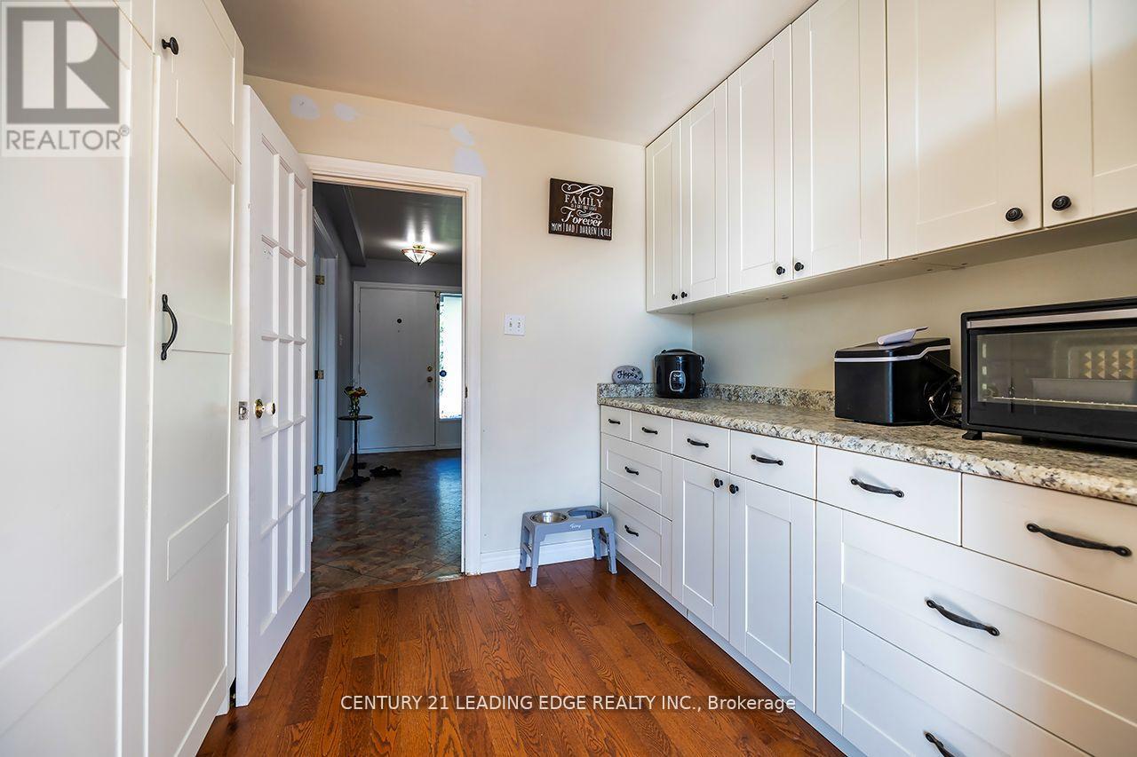 529 Sawmill Road, Douro-Dummer, Ontario  K0L 2H0 - Photo 22 - X12449781