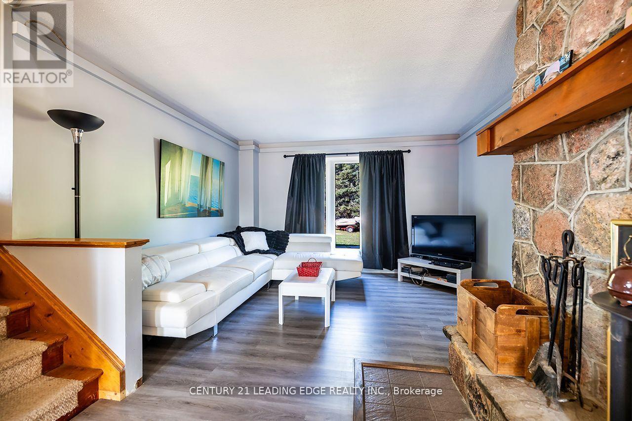 529 Sawmill Road, Douro-Dummer, Ontario  K0L 2H0 - Photo 27 - X12449781