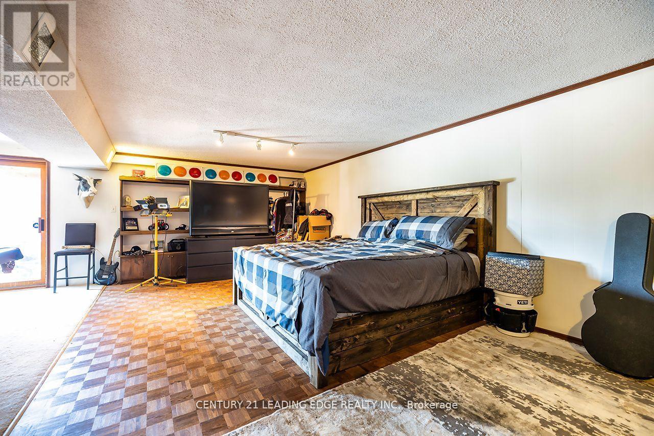 529 Sawmill Road, Douro-Dummer, Ontario  K0L 2H0 - Photo 30 - X12449781
