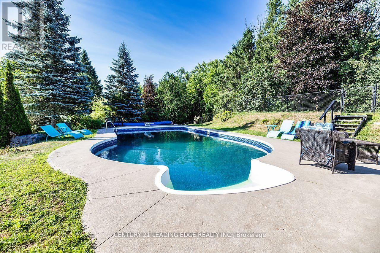 529 Sawmill Road, Douro-Dummer, Ontario  K0L 2H0 - Photo 34 - X12449781