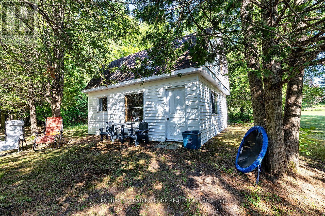 529 Sawmill Road, Douro-Dummer, Ontario  K0L 2H0 - Photo 43 - X12449781