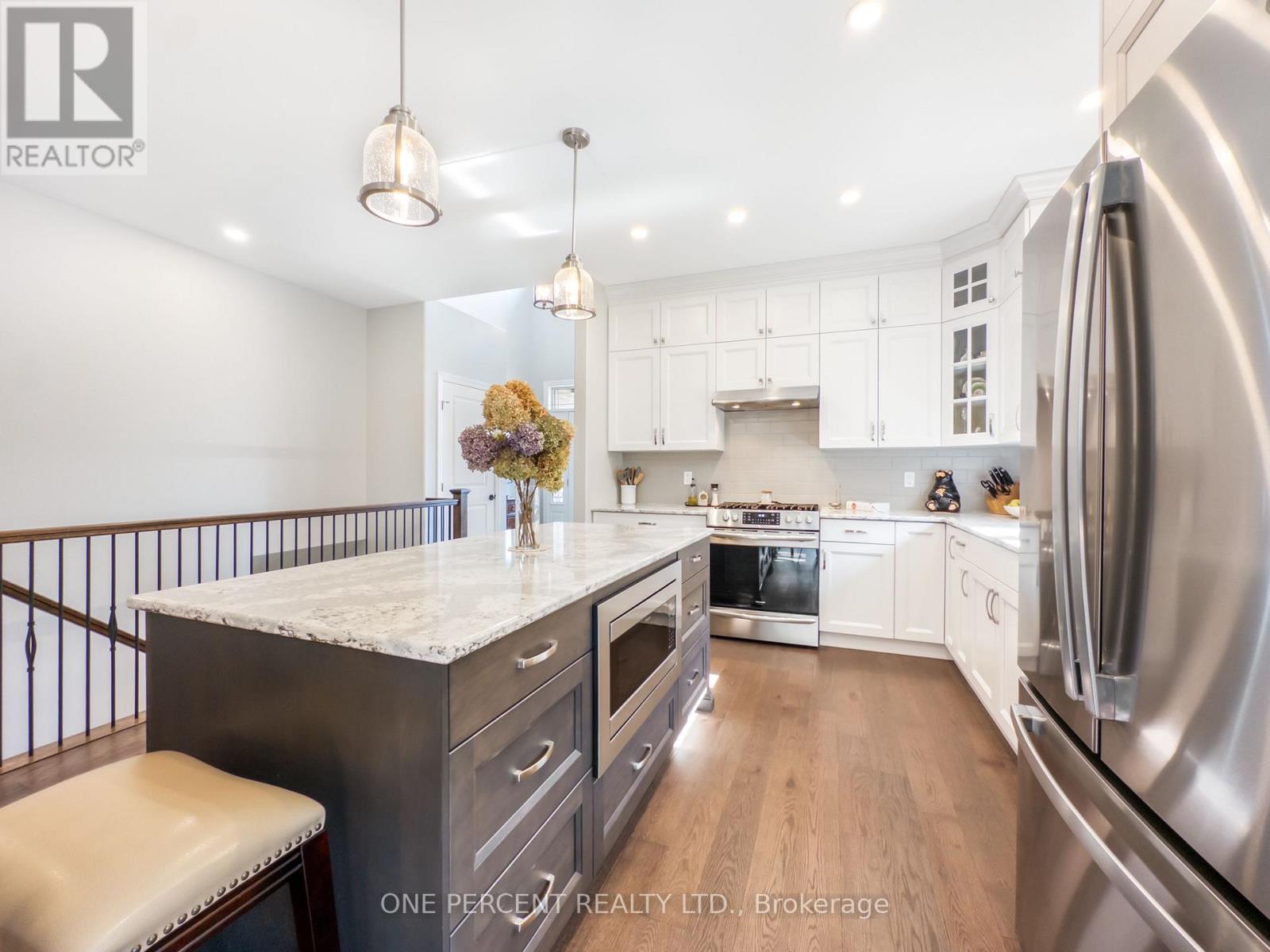 88 Essex Drive, Belleville, Ontario  K8N 0J1 - Photo 14 - X12449802