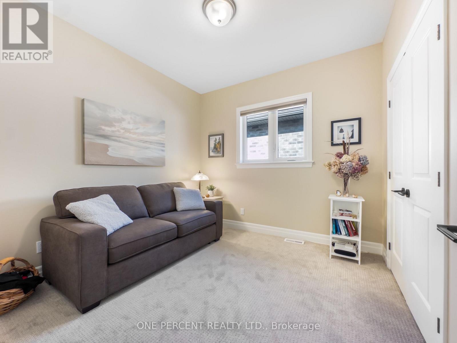 88 Essex Drive, Belleville, Ontario  K8N 0J1 - Photo 26 - X12449802