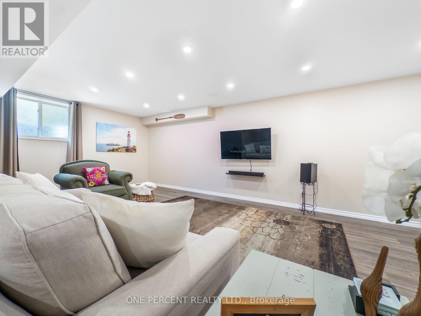 88 Essex Drive, Belleville, Ontario  K8N 0J1 - Photo 31 - X12449802