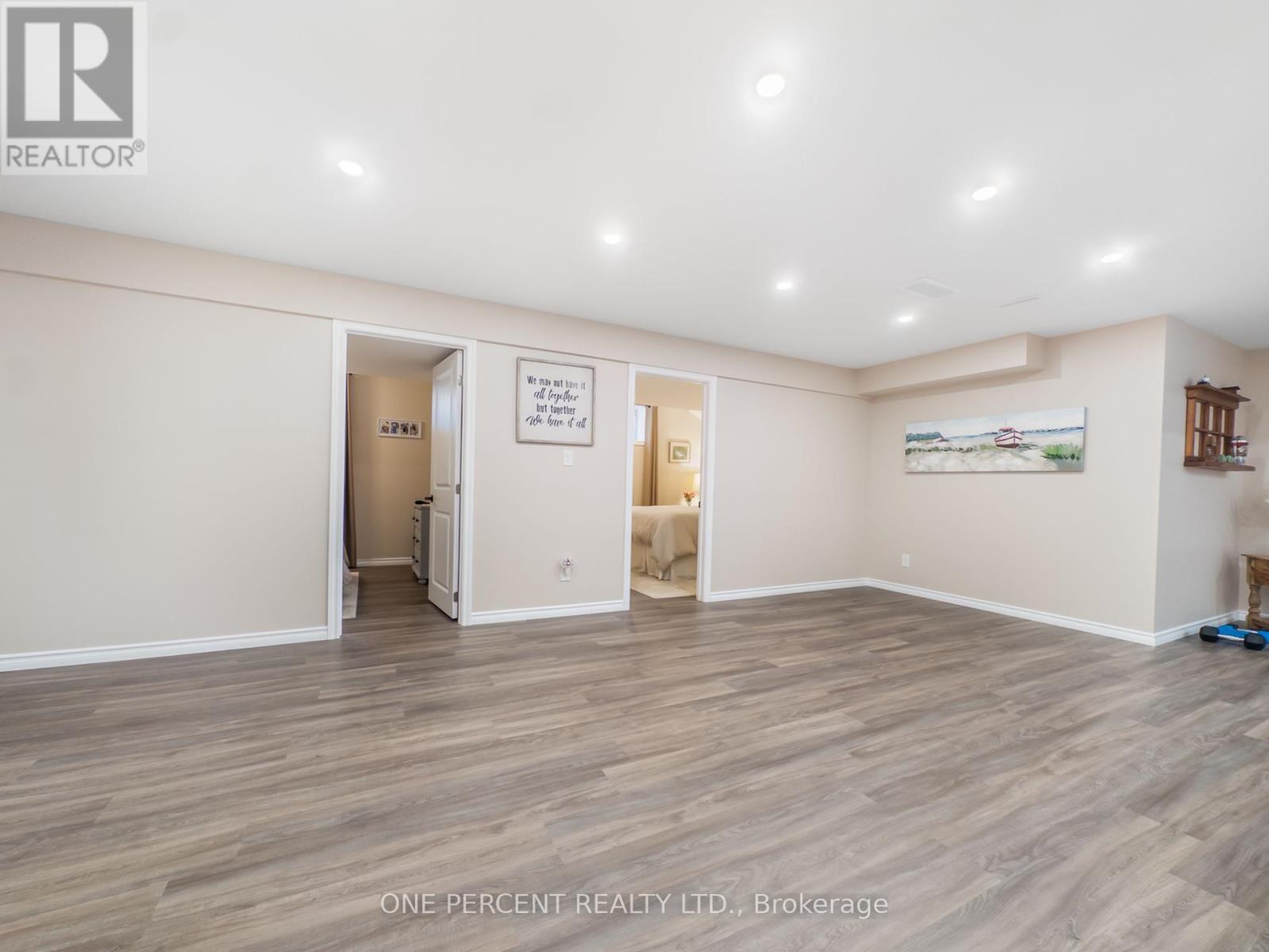88 Essex Drive, Belleville, Ontario  K8N 0J1 - Photo 32 - X12449802