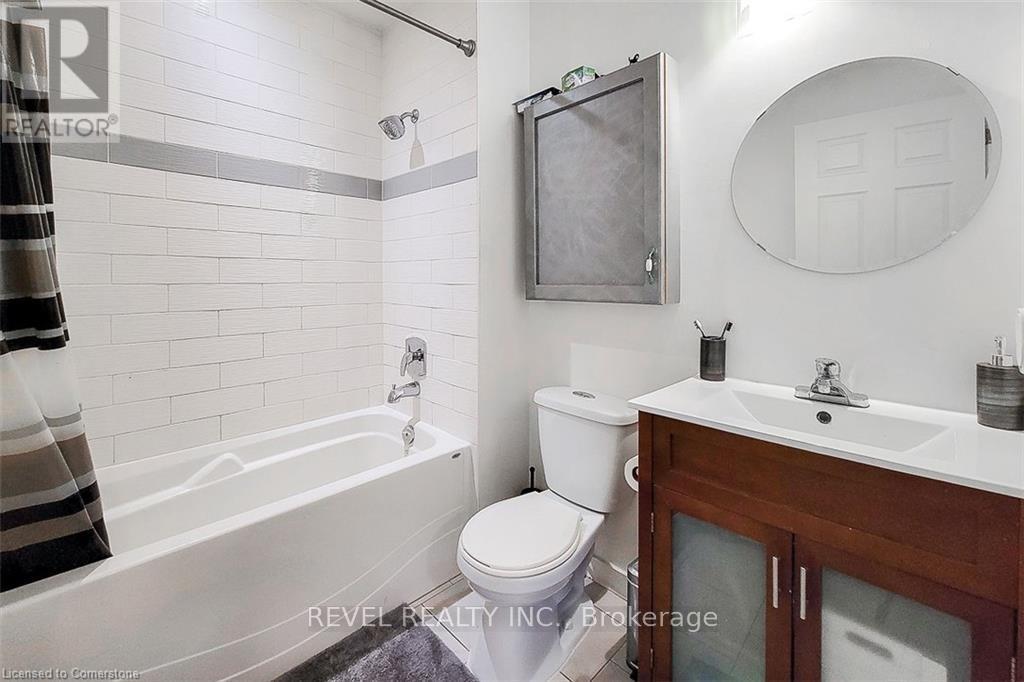 1441 Main Street E, Hamilton, Ontario  L8K 1C4 - Photo 21 - X12449820