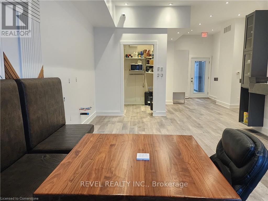 1441 Main Street E, Hamilton, Ontario  L8K 1C4 - Photo 5 - X12449820