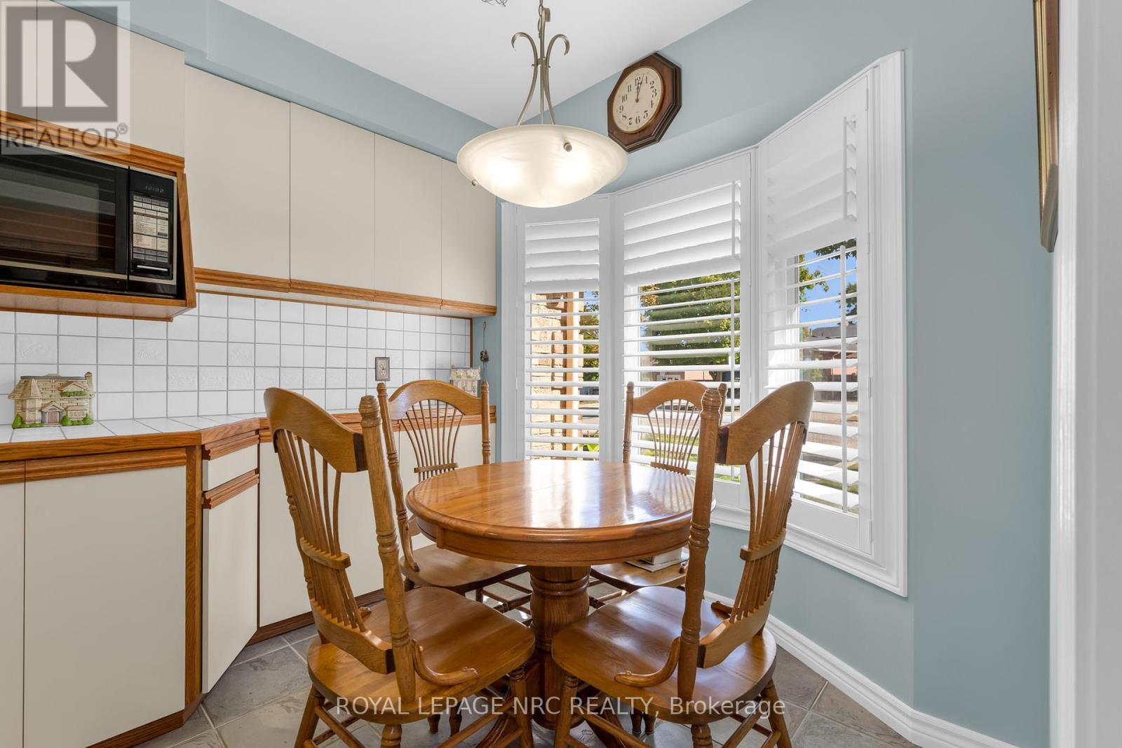 3 - 15 Ellington Avenue, Hamilton, Ontario  L8E 4P3 - Photo 6 - X12449836