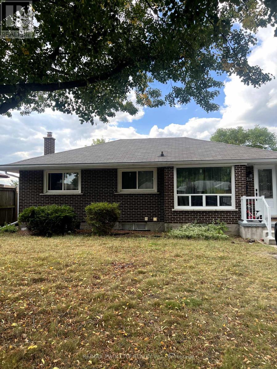 100 LAURIS AVENUE, Cambridge, Ontario