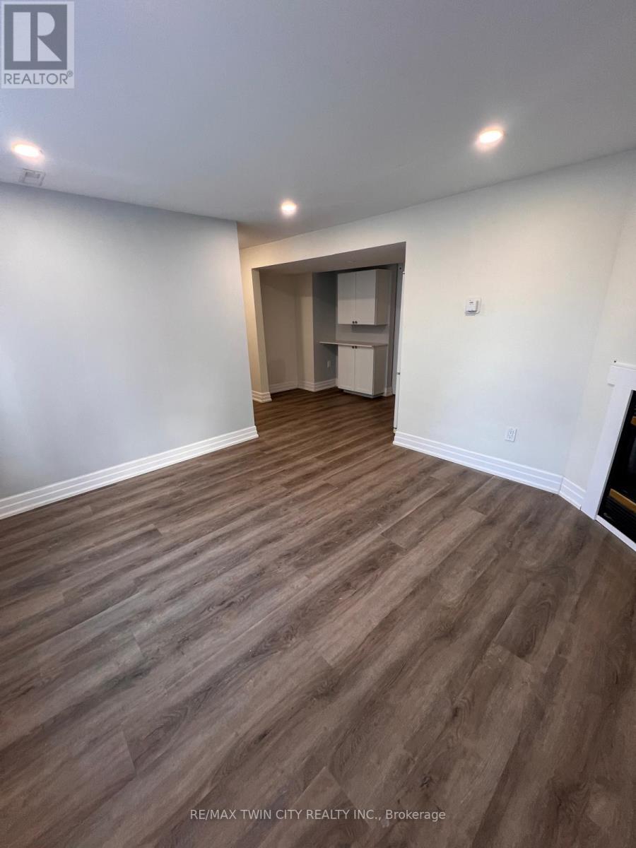 100 Lauris Avenue, Cambridge, Ontario  N1R 5L4 - Photo 22 - X12449849