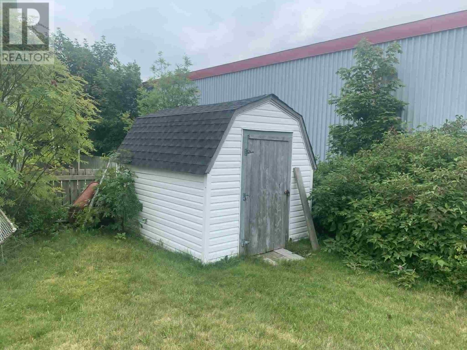 20 Elizabeth Drive, Paradise, Newfoundland & Labrador  A1L 1E5 - Photo 23 - 1289951