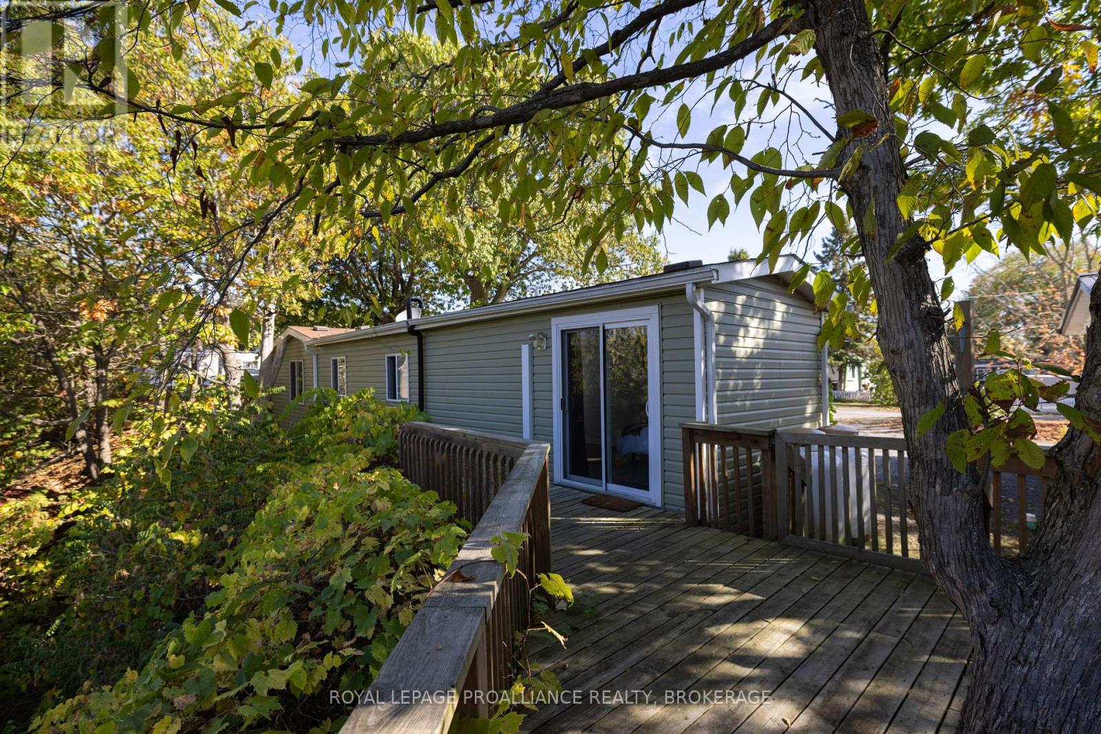 17 - 5569 Bath Road, Loyalist, Ontario  K0H 1G0 - Photo 26 - X12450090