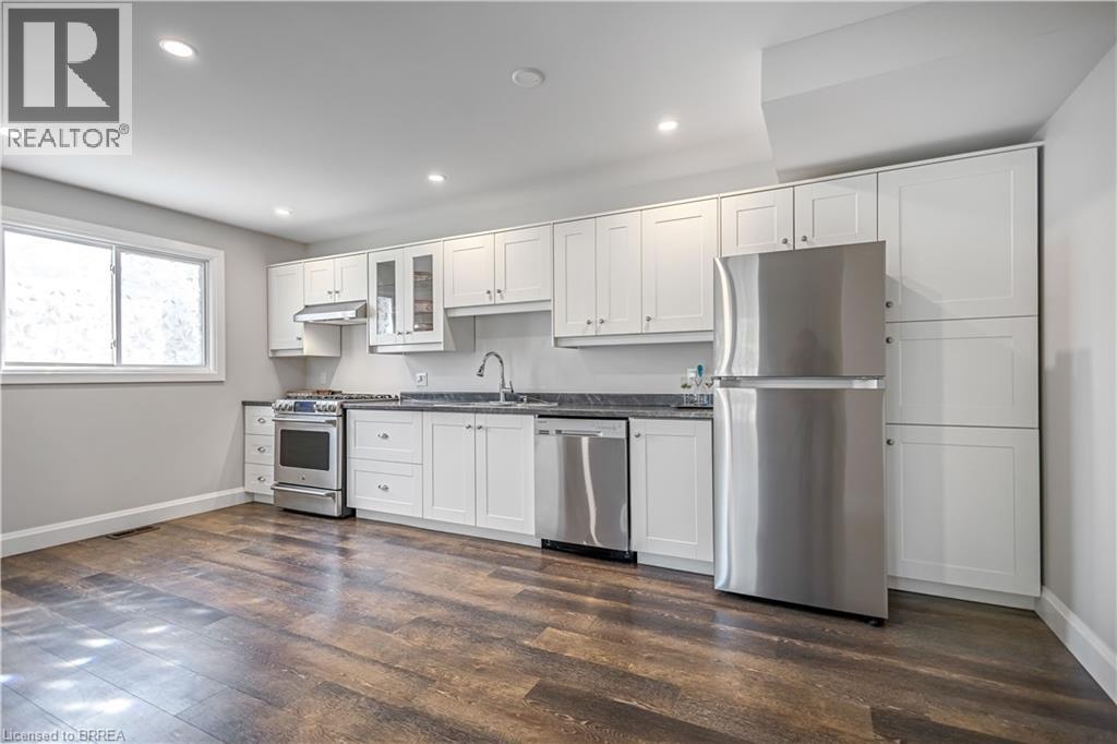8 Oakhill Drive Unit# A, Brantford, Ontario  N3T 1R1 - Photo 7 - 40760714