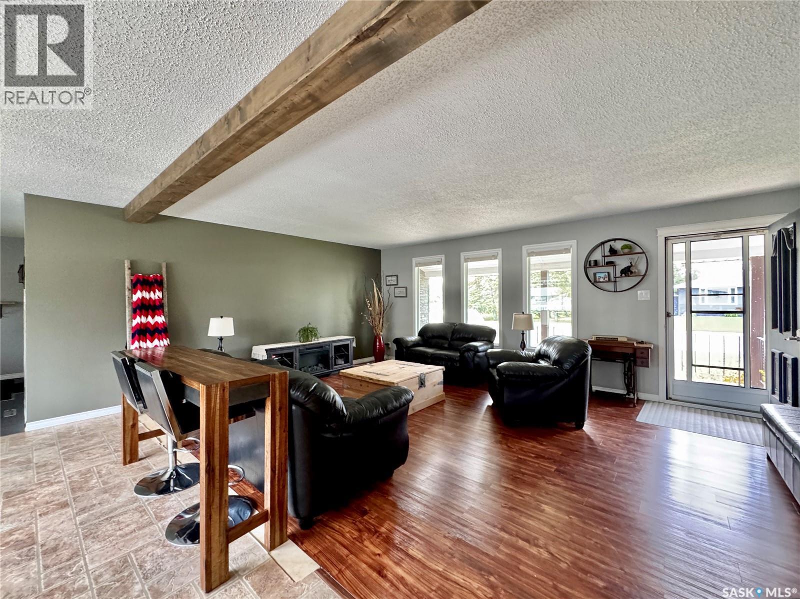 304 March Avenue E, Langenburg, Saskatchewan  S0A 2A0 - Photo 8 - SK996898