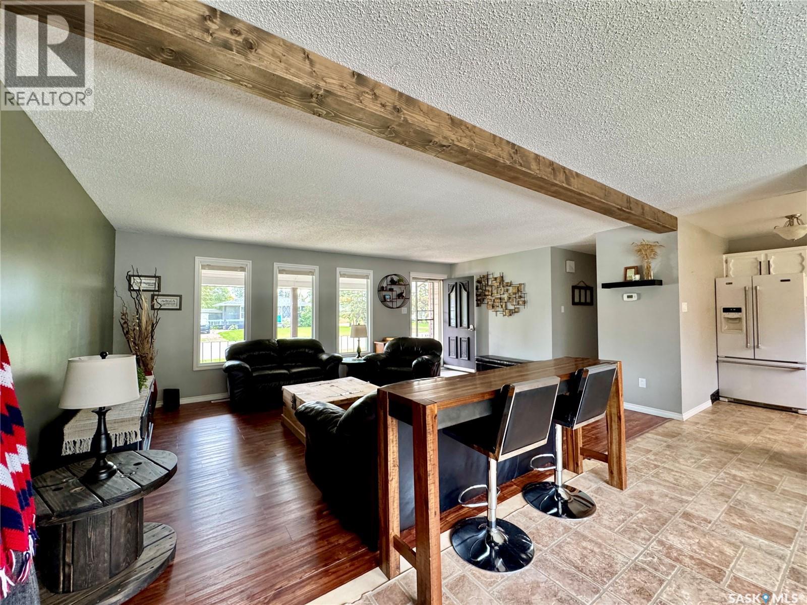 304 March Avenue E, Langenburg, Saskatchewan  S0A 2A0 - Photo 9 - SK996898