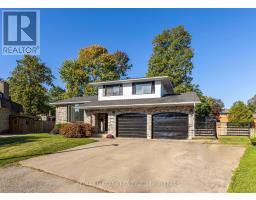 22 LITTLE JOHN COURT, Welland, Ontario