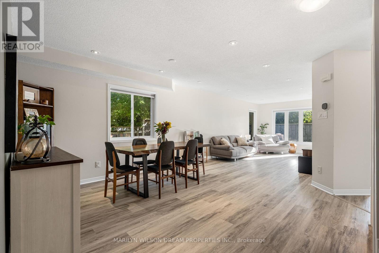 1127 Marconi Avenue, Ottawa, Ontario  K2K 0C6 - Photo 5 - X12450061