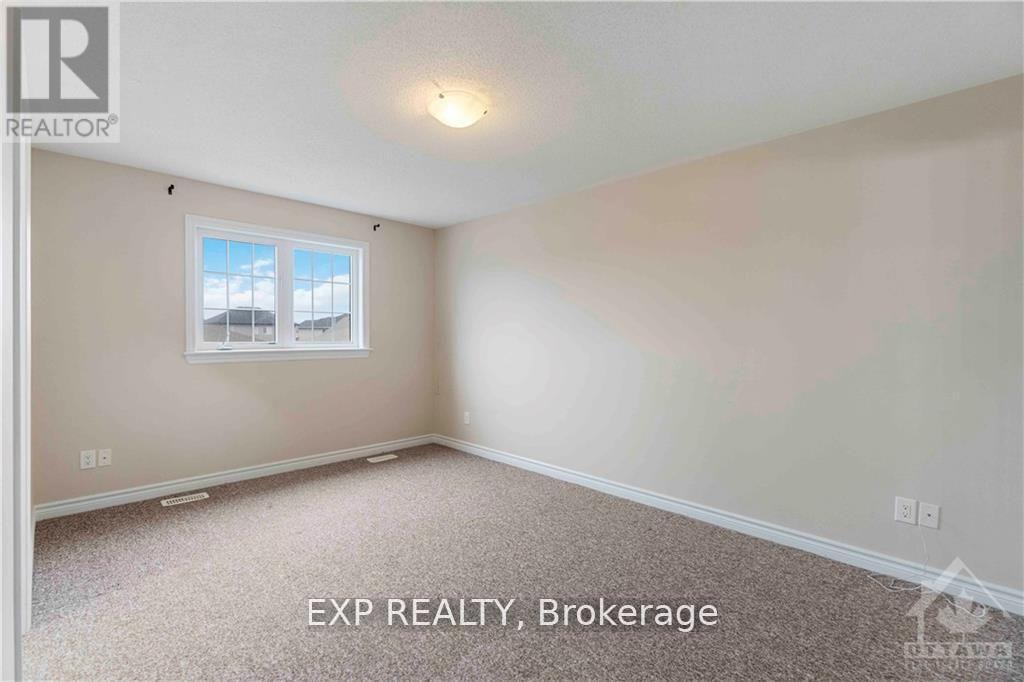 36 Bellwood Drive, Arnprior, Ontario  K7S 0H3 - Photo 12 - X12450082