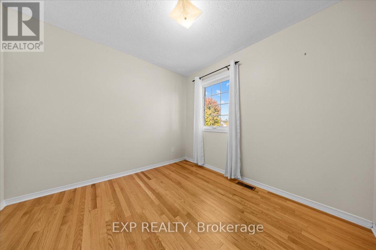 1678 Boisbriand Crescent, Ottawa, Ontario  K1C 4V5 - Photo 29 - X12450098
