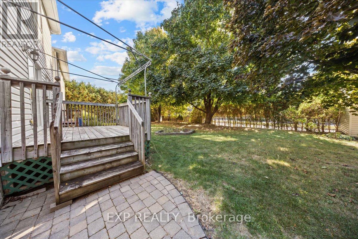 1678 Boisbriand Crescent, Ottawa, Ontario  K1C 4V5 - Photo 37 - X12450098
