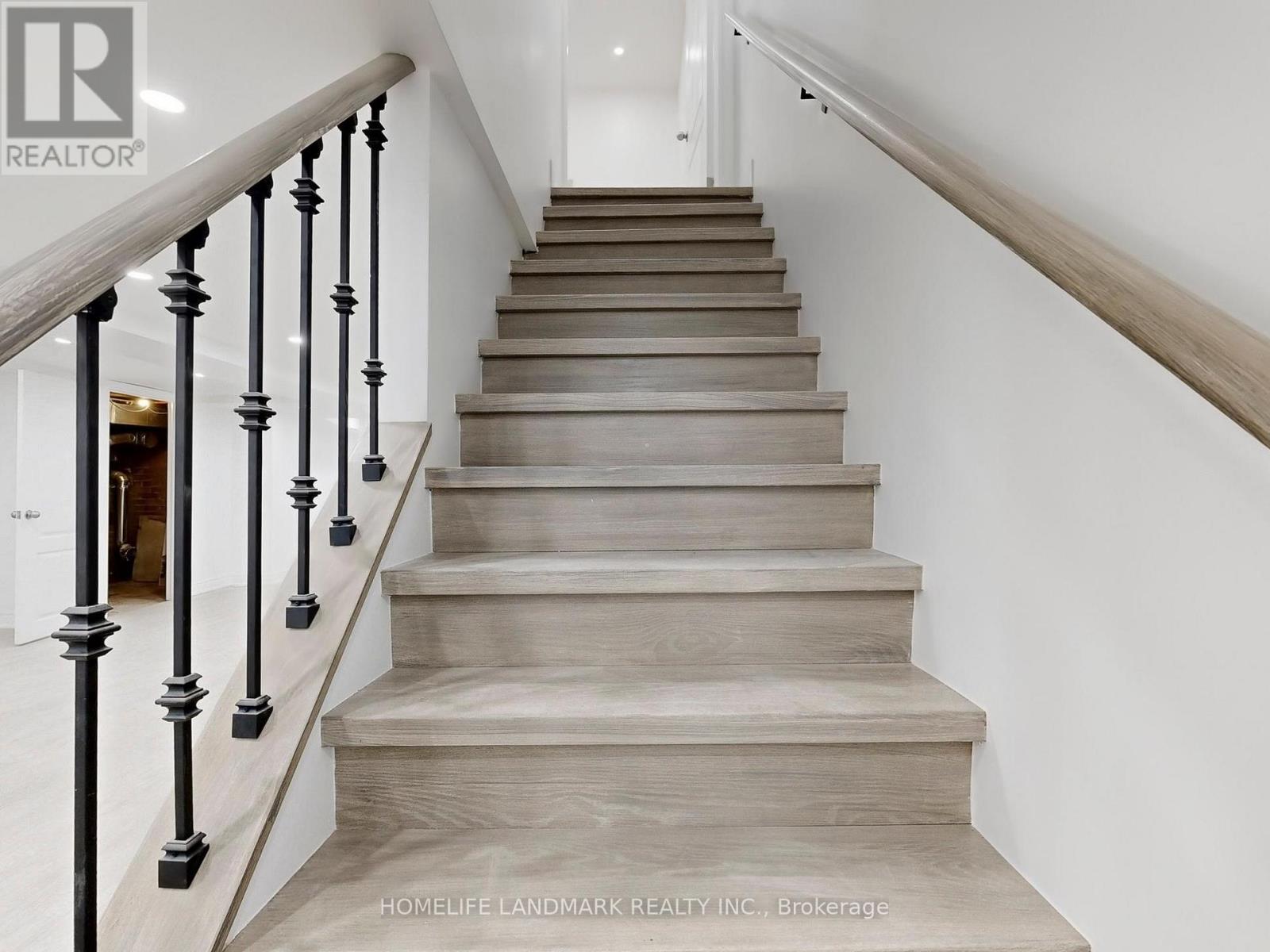 3229 Yonge Street, Toronto, Ontario  M4N 2L3 - Photo 14 - C12449884
