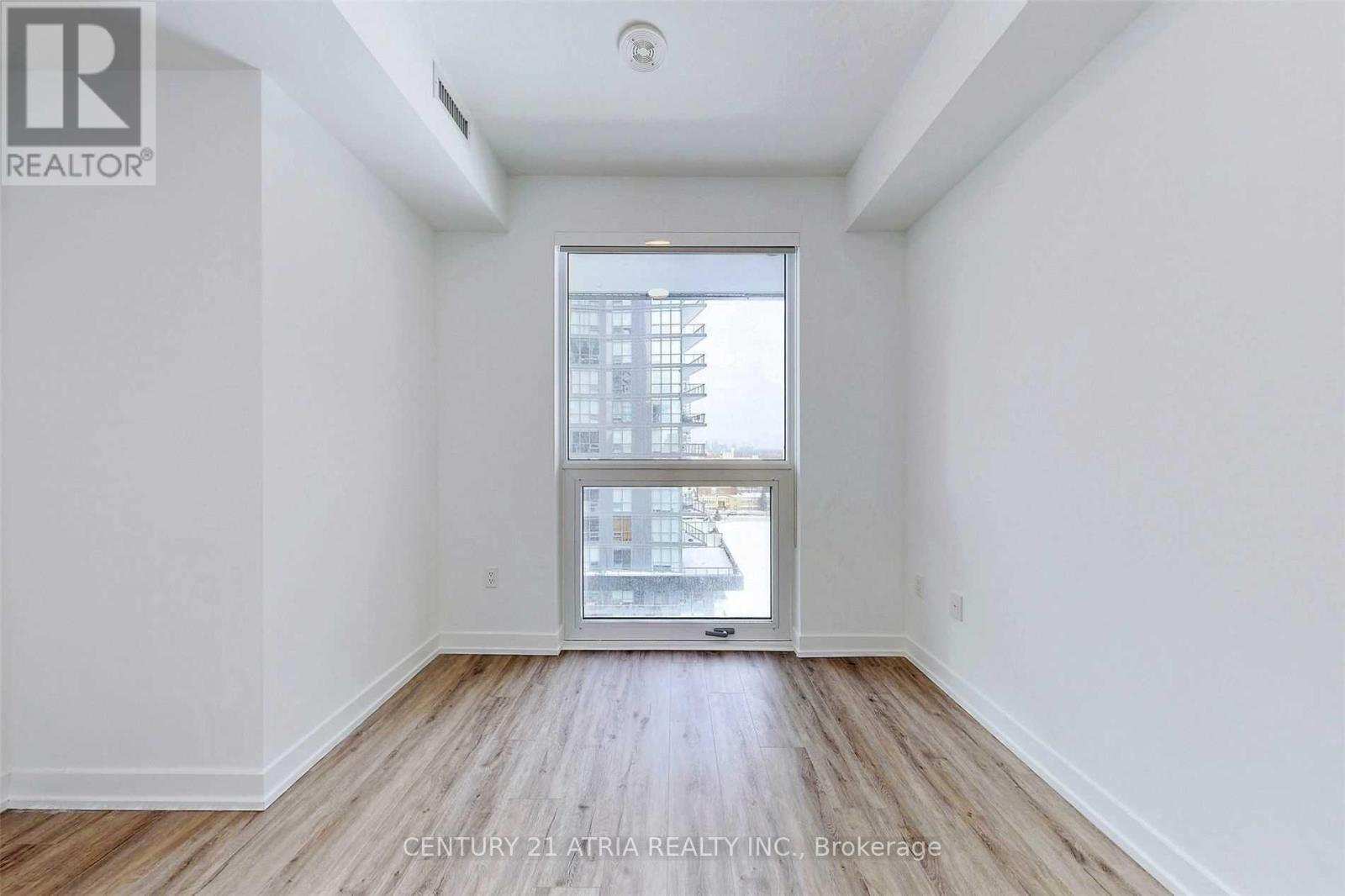 908 - 39 Roehampton Avenue, Toronto, Ontario  M4P 1P9 - Photo 17 - C12449895