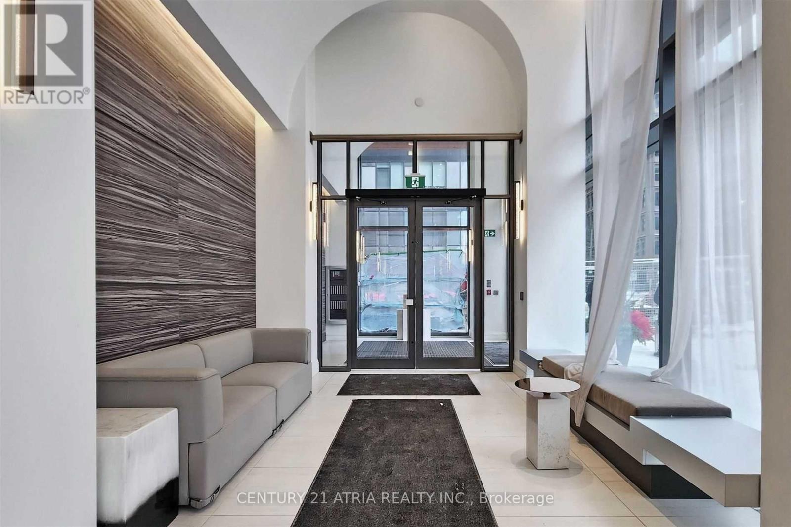 908 - 39 Roehampton Avenue, Toronto, Ontario  M4P 1P9 - Photo 3 - C12449895